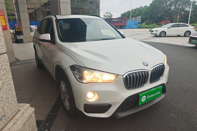 Used BMW X1 2019 sDrive18Li Fashion Model Front Right 45 Deg