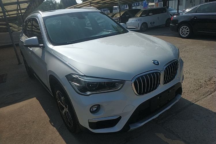 Used BMW X1 2019 xDrive20Li Luxury Edition Front Right 45 Deg