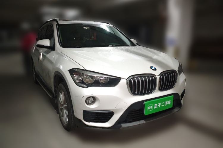 Used BMW X1 2019 sDrive18Li Fashion Model Front Right 45 Deg