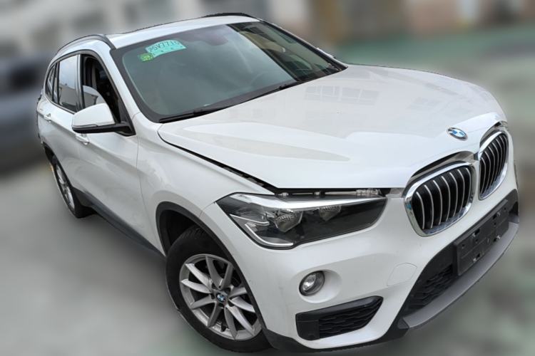 Used BMW X1 2019 sDrive18Li Fashion Model Front Right 45 Deg