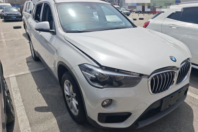 Used BMW X1 2019 sDrive18Li Fashion Model Front Right 45 Deg