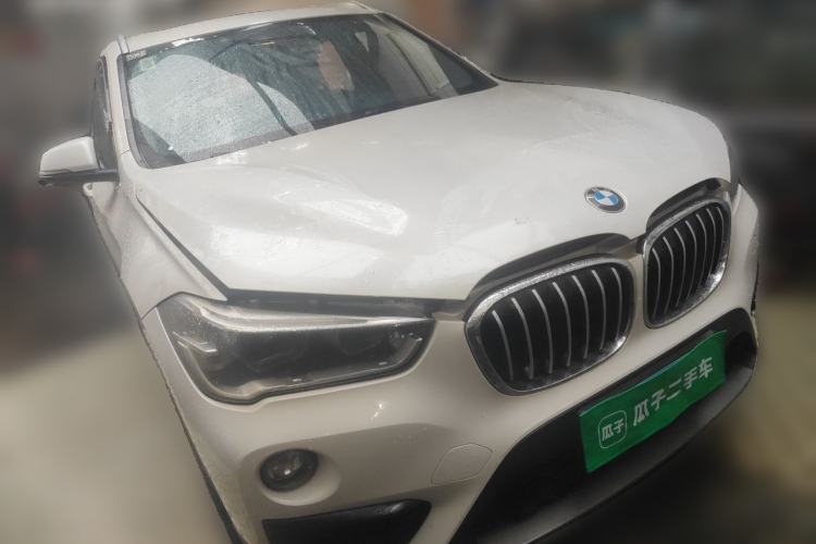 Used BMW X1 2019 sDrive20Li Leading Model Front Right 45 Deg