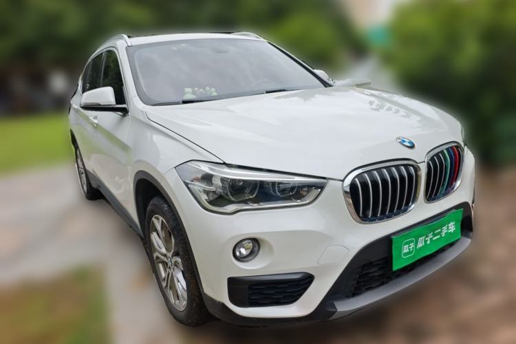 Used BMW X1 2019 sDrive20Li Leading Model Front Right 45 Deg