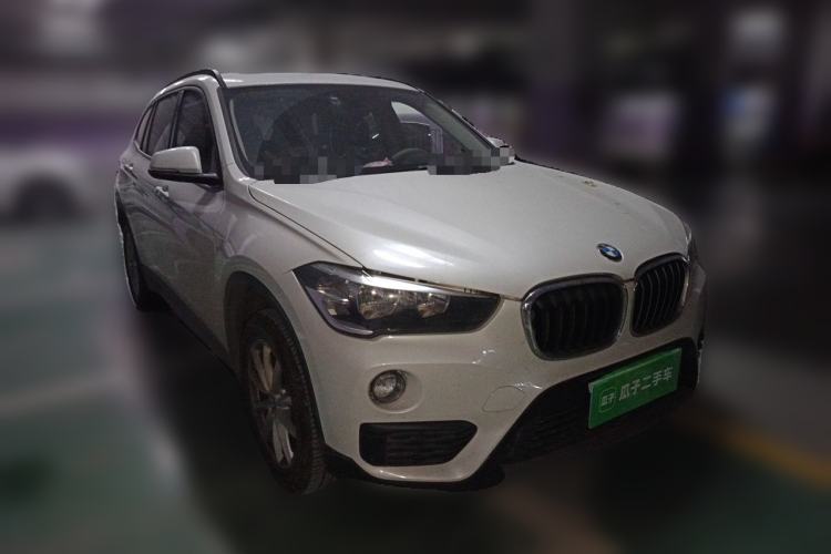 Used BMW X1 2019 sDrive18Li Fashion Model Front Right 45 Deg