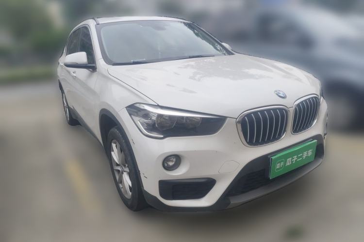 Used BMW X1 2019 sDrive18Li Fashion Model Front Right 45 Deg