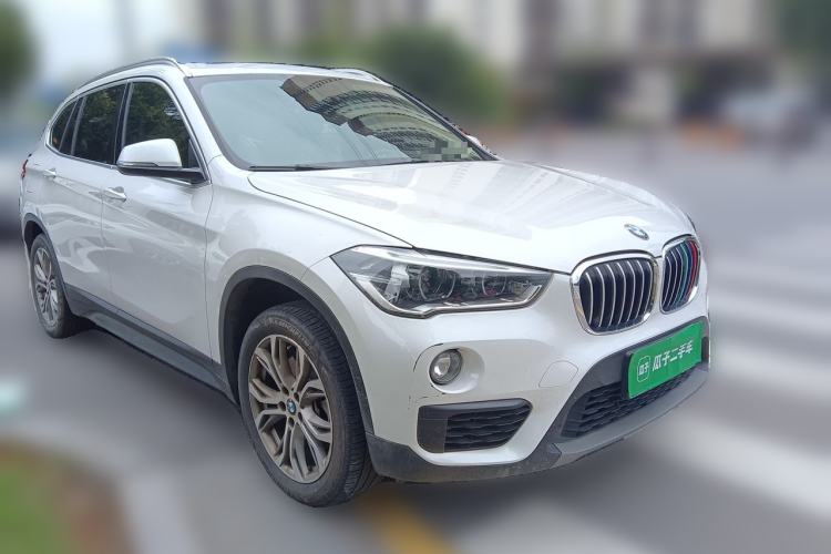 Used BMW X1 2019 sDrive20Li Leading Model Front Right 45 Deg