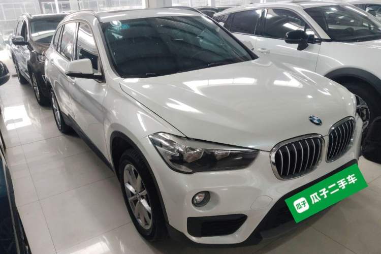 Used BMW X1 2019 sDrive18Li Fashion Model Front Right 45 Deg