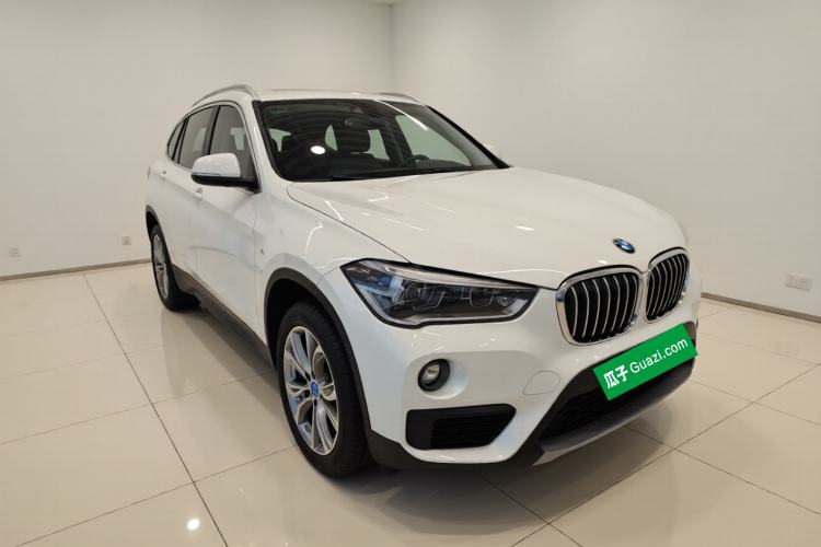 Used BMW X1 2019 sDrive20Li Leading Model Front Right 45 Deg