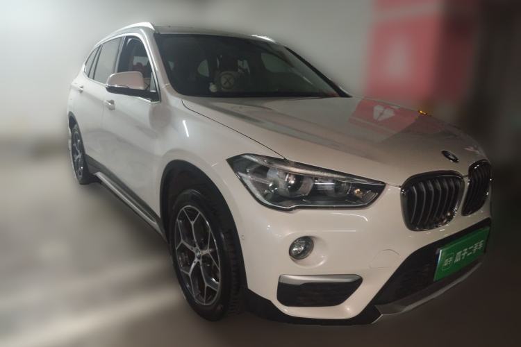 Used BMW X1 2019 xDrive20Li Luxury Model Front Right 45 Deg