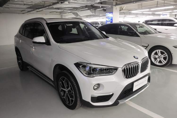 Used BMW X1 2019 sDrive18Li Premium Edition Front Right 45 Deg