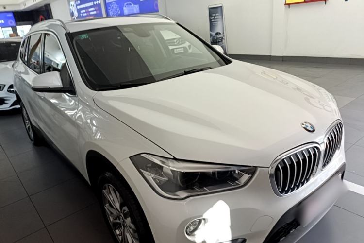 Used BMW X1 2019 sDrive20Li Leading Model Front Right 45 Deg