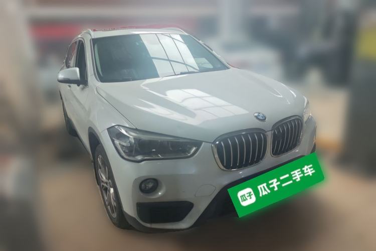 Used BMW X1 2019 sDrive20Li Leading Model Front Right 45 Deg