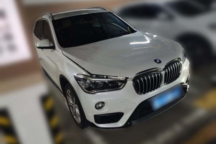 Used BMW X1 2019 sDrive20Li Leading Model Front Right 45 Deg