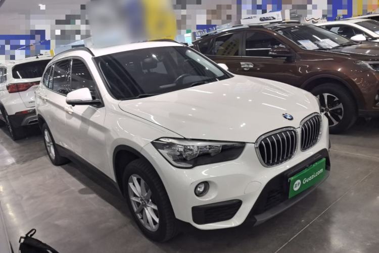 Used BMW X1 2019 sDrive18Li Fashion Model Front Right 45 Deg