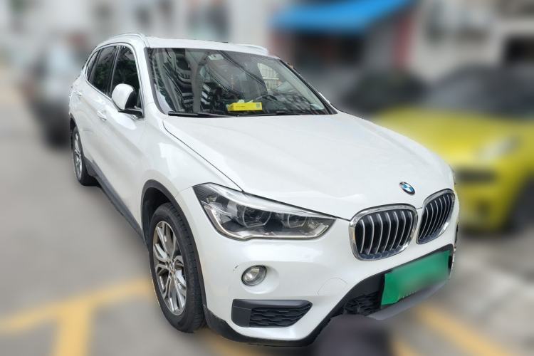 Used BMW X1 2019 sDrive20Li Leading Model Front Right 45 Deg