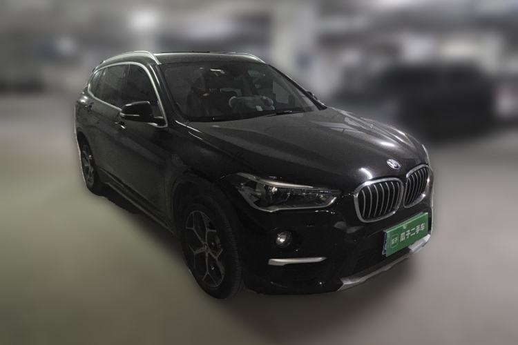 Used BMW X1 2019 xDrive20Li Luxury Model Front Right 45 Deg