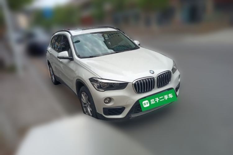 Used BMW X1 2019 sDrive18Li Fashion Model Front Right 45 Deg