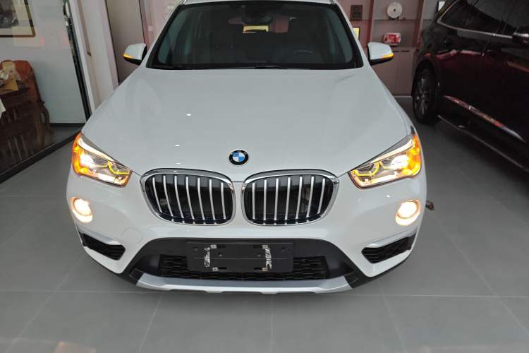 Used BMW X1 2019 sDrive18Li Premium Edition Front