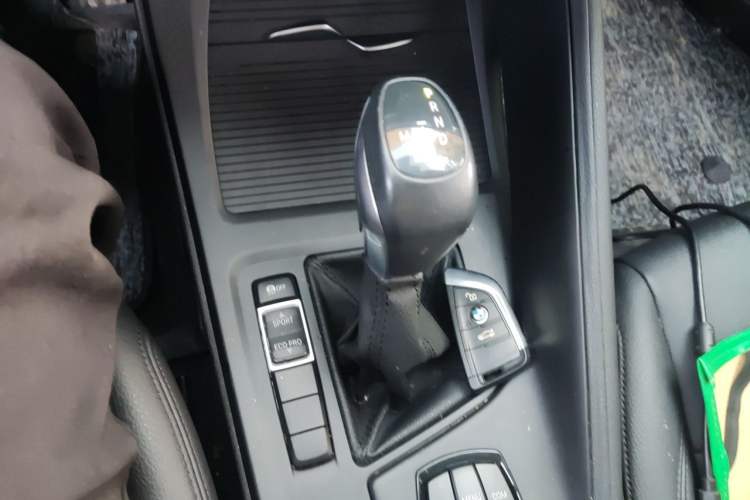 Used BMW X1 2019 sDrive20Li Leading Model Gear Lever
