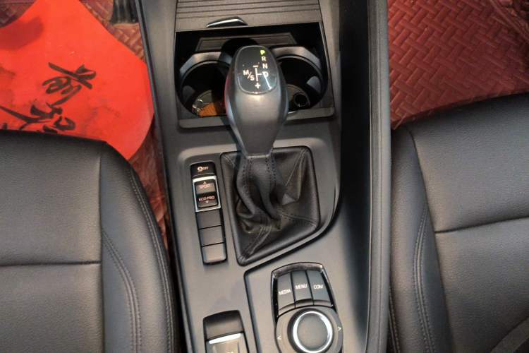 Used BMW X1 2019 sDrive20Li Leading Model Gear Lever