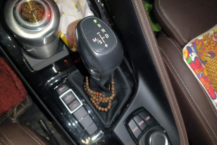 Used BMW X1 2019 sDrive18Li Premium Edition Gear Lever