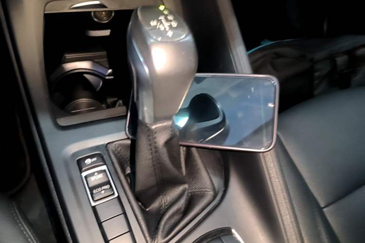 Used BMW X1 2019 sDrive20Li Leading Model Gear Lever