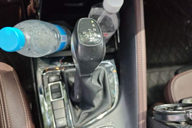 Used BMW X1 2019 xDrive20Li Luxury Model Gear Lever