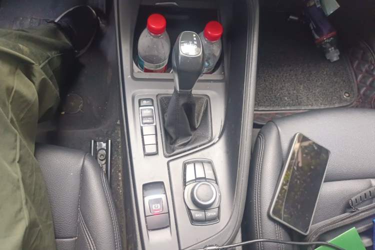 Used BMW X1 2019 sDrive20Li Leading Model Gear Lever