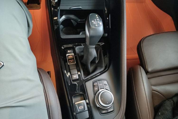 Used BMW X1 2019 xDrive20Li Luxury Model Gear Lever