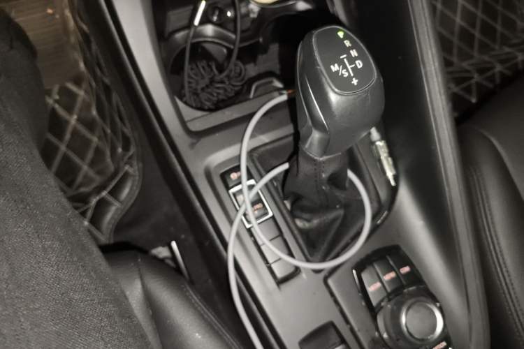 Used BMW X1 2019 sDrive20Li Leading Model Gear Lever