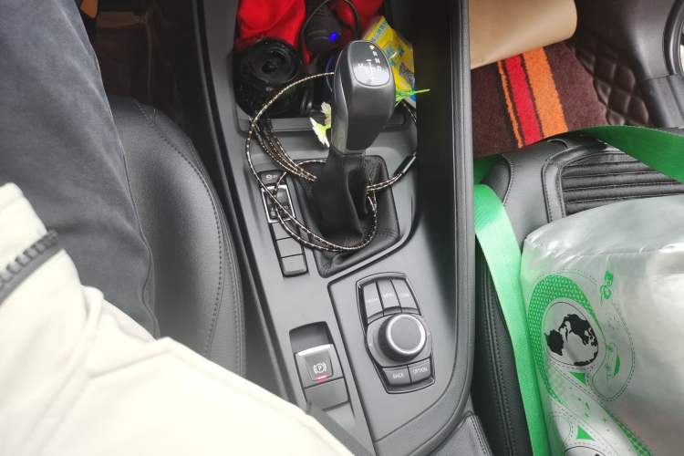 Used BMW X1 2019 sDrive20Li Leading Model Gear Lever