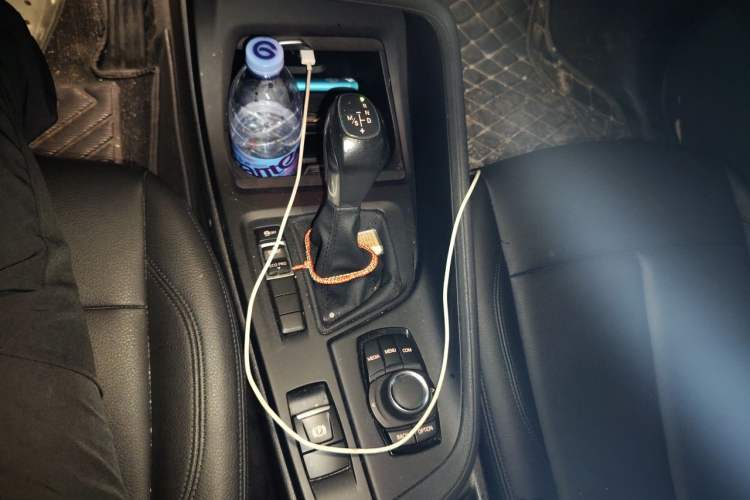 Used BMW X1 2019 sDrive20Li Leading Model Gear Lever