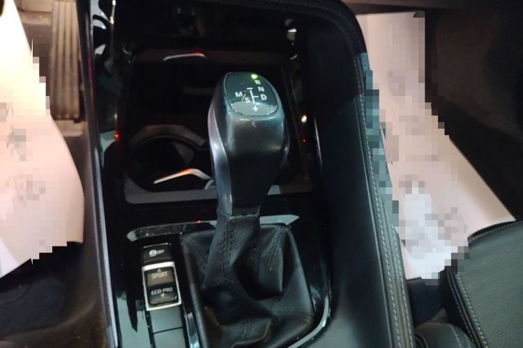 Used BMW X1 2019 sDrive18Li Premium Edition Gear Lever