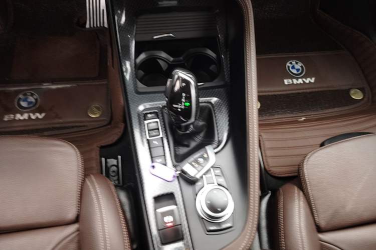 Used BMW X1 2019 xDrive20Li Luxury Model Gear Lever