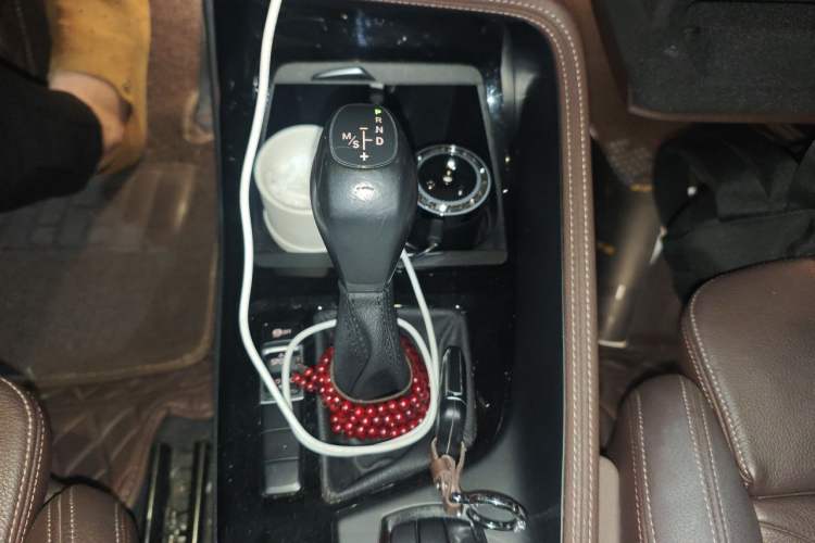 Used BMW X1 2019 sDrive18Li Premium Edition Gear Lever