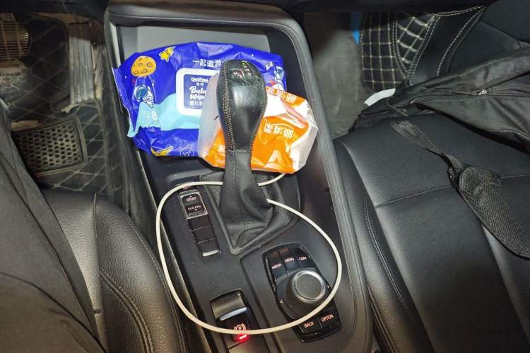 Used BMW X1 2019 sDrive20Li Leading Model Gear Lever