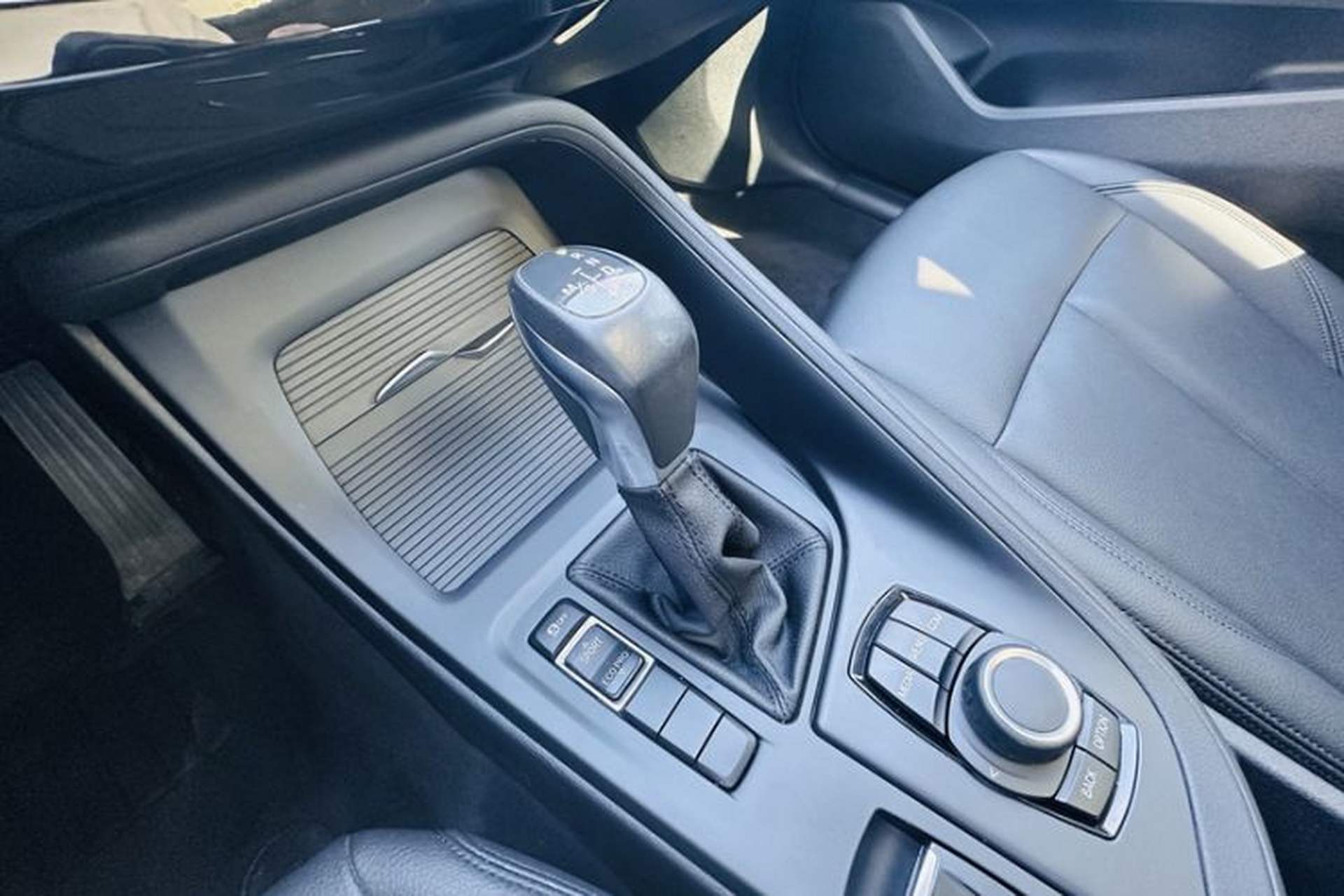 Used BMW X1 2019 sDrive20Li Leading Model Gear Lever