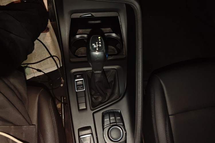 Used BMW X1 2019 sDrive20Li Leading Model Gear Lever