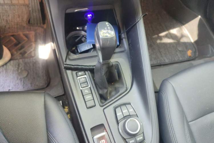 Used BMW X1 2019 sDrive20Li Leading Model Gear Lever