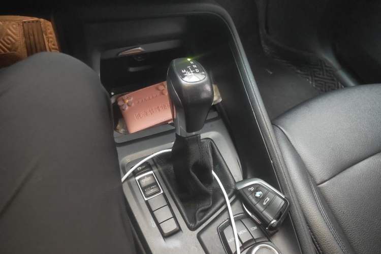 Used BMW X1 2019 sDrive20Li Leading Model Gear Lever