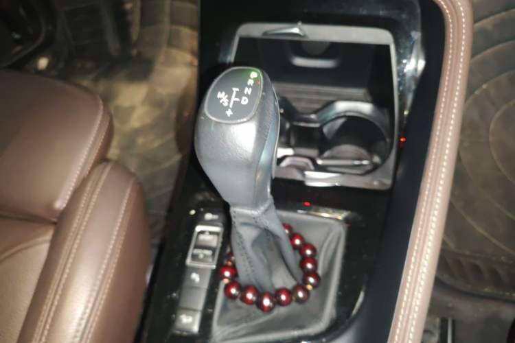 Used BMW X1 2019 xDrive20Li Luxury Model Gear Lever