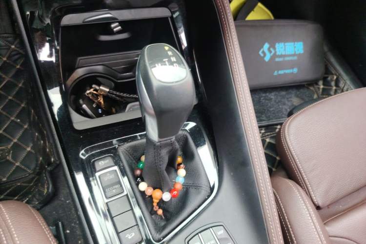 Used BMW X1 2019 xDrive20Li Luxury Model Gear Lever