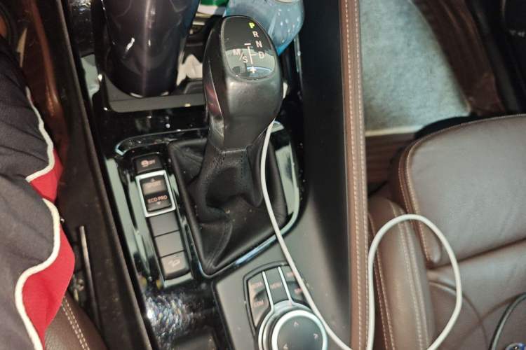 Used BMW X1 2019 xDrive20Li Luxury Model Gear Lever