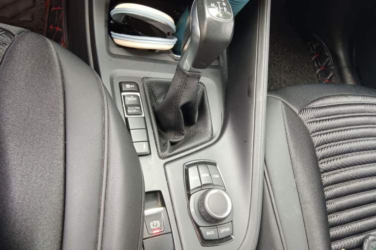 Used BMW X1 2019 sDrive20Li Leading Model Gear Lever