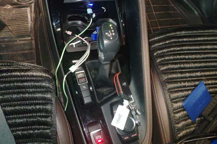 Used BMW X1 2019 sDrive18Li Premium Edition Gear Lever