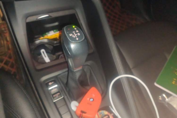 Used BMW X1 2019 sDrive20Li Leading Model Gear Lever
