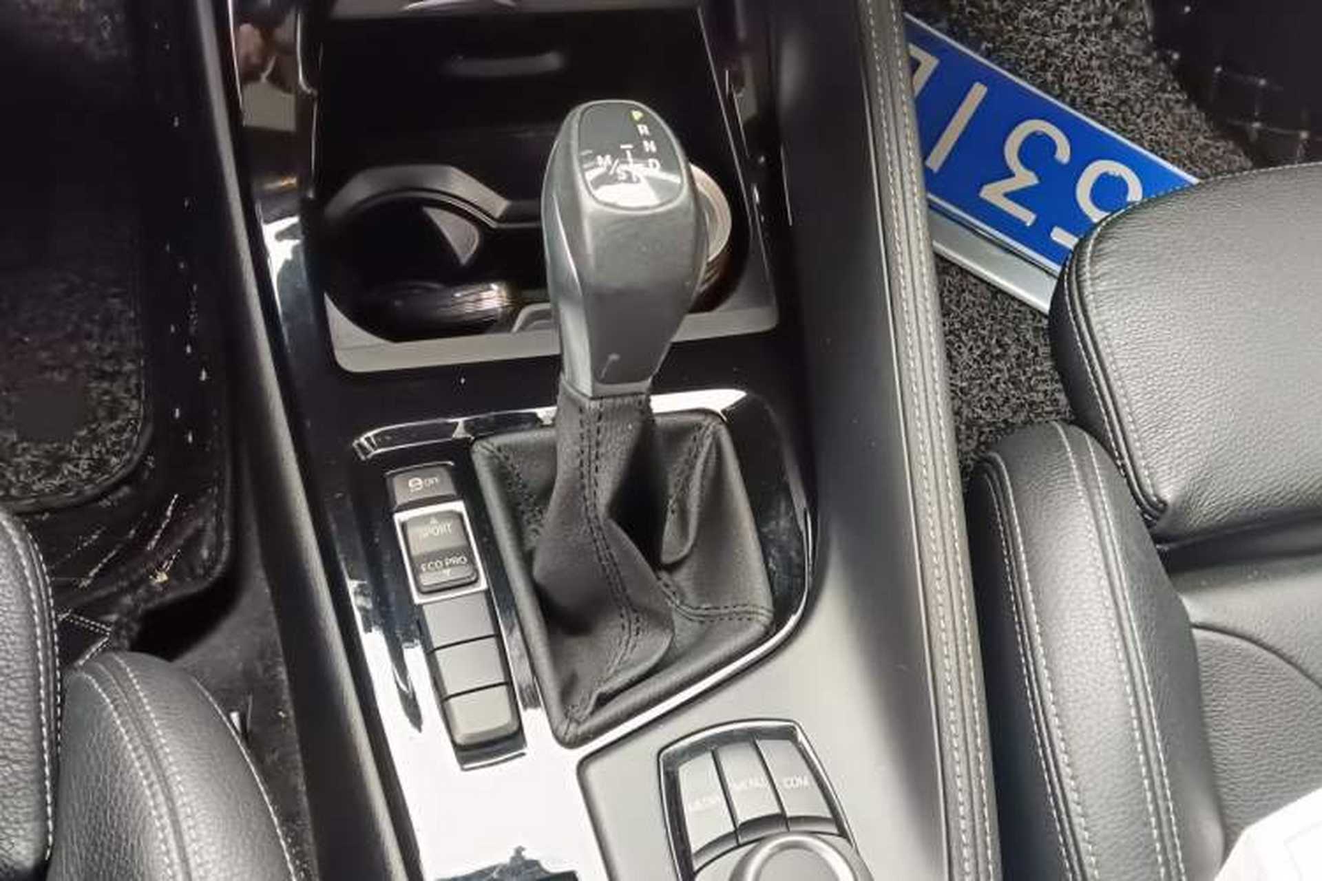 Used BMW X1 2019 sDrive18Li Premium Edition Gear Lever