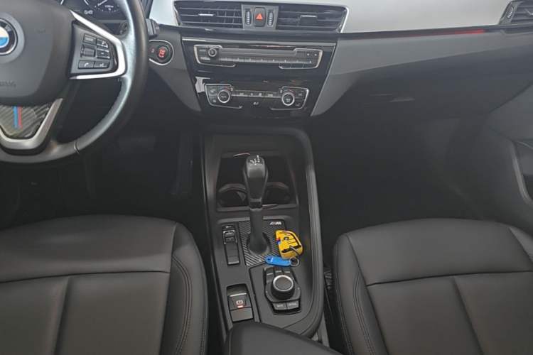 Used BMW X1 2019 sDrive20Li Leading Model Gear Lever