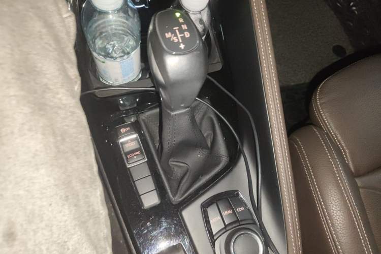 Used BMW X1 2019 sDrive18Li Premium Edition Gear Lever