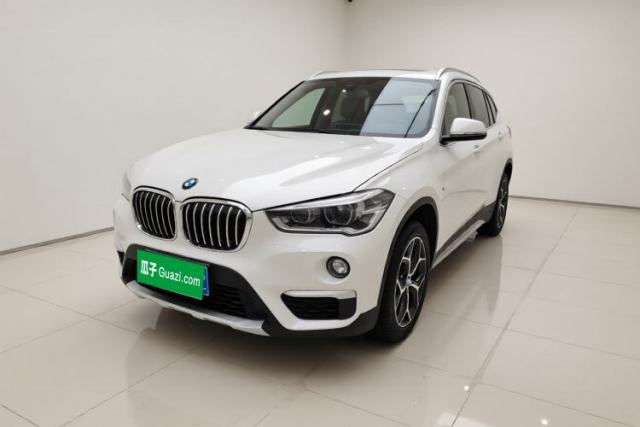 Ojetý BMW X1 2019 sDrive18Li Premium Edition